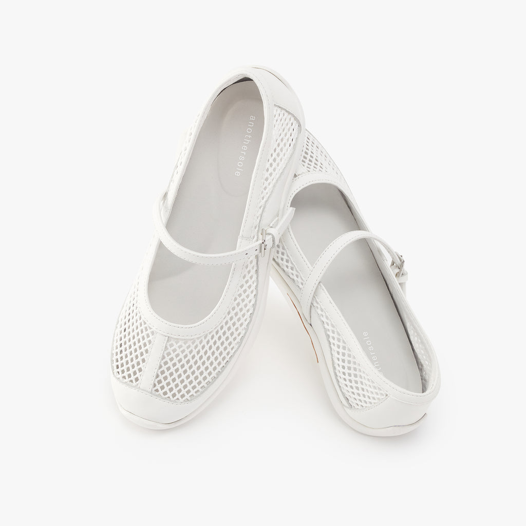 Netta Sneakerina - White