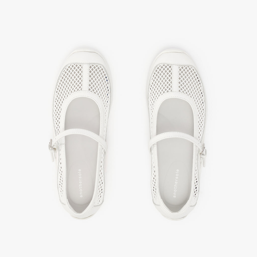 Netta Sneakerina - White