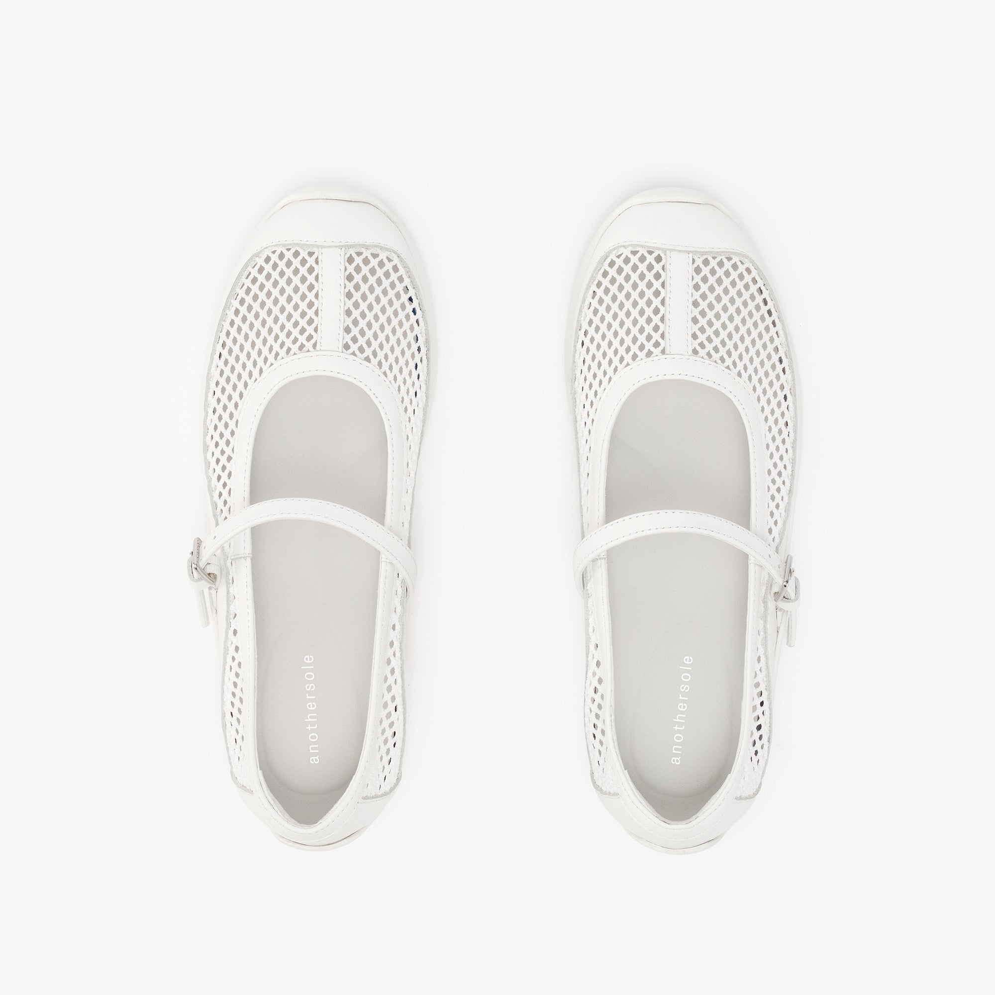 Netta Sneakerina - White