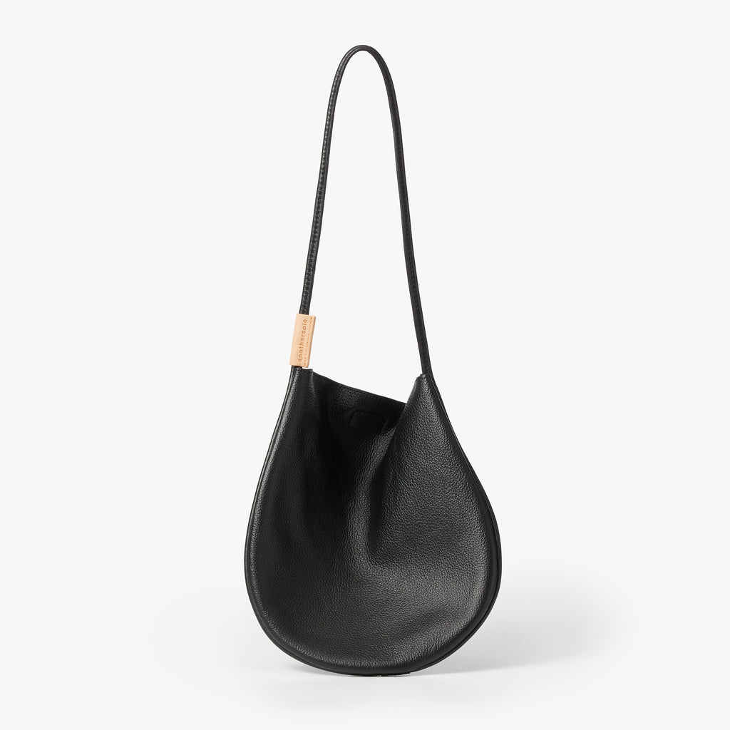 Amari - Black