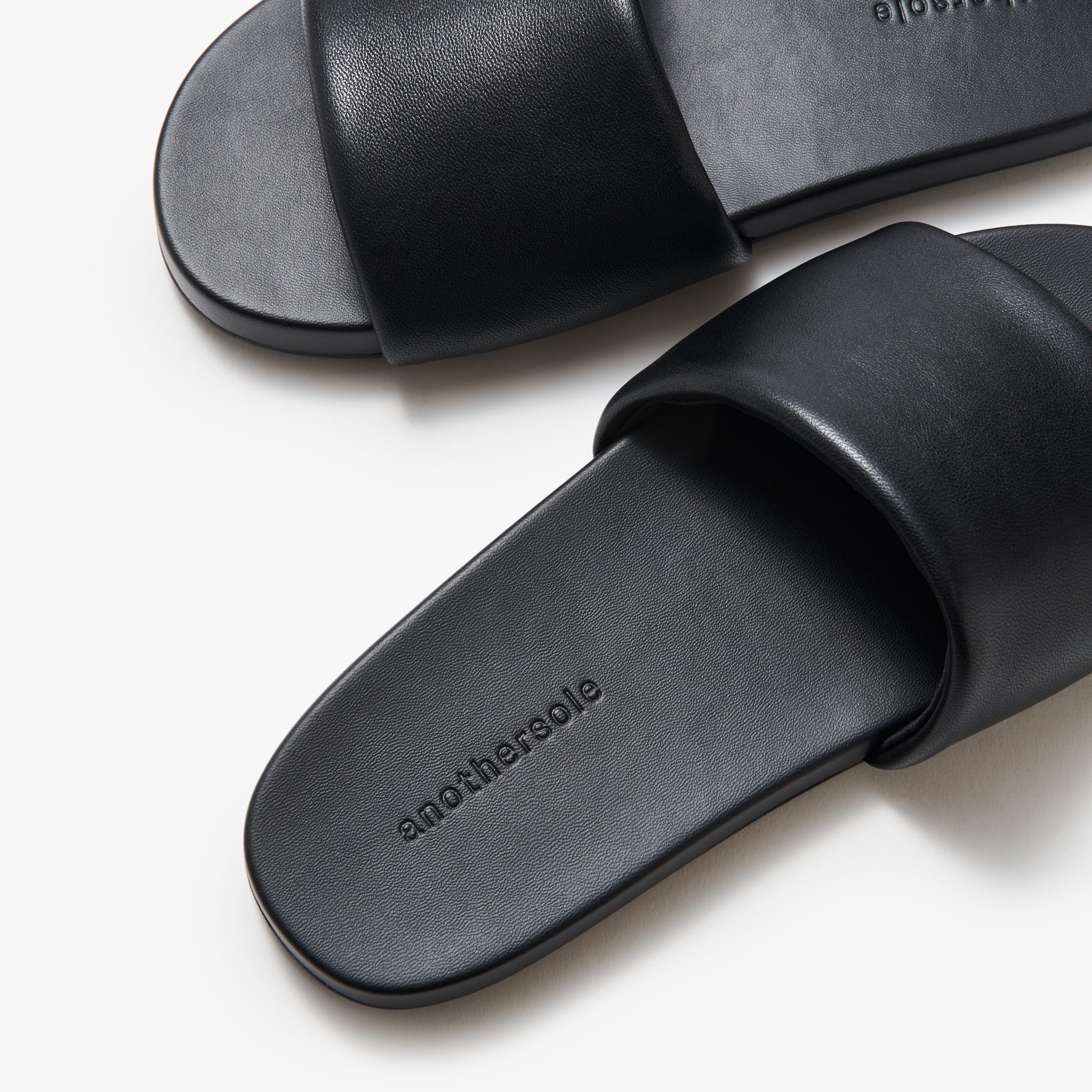 Butter Slides - Black