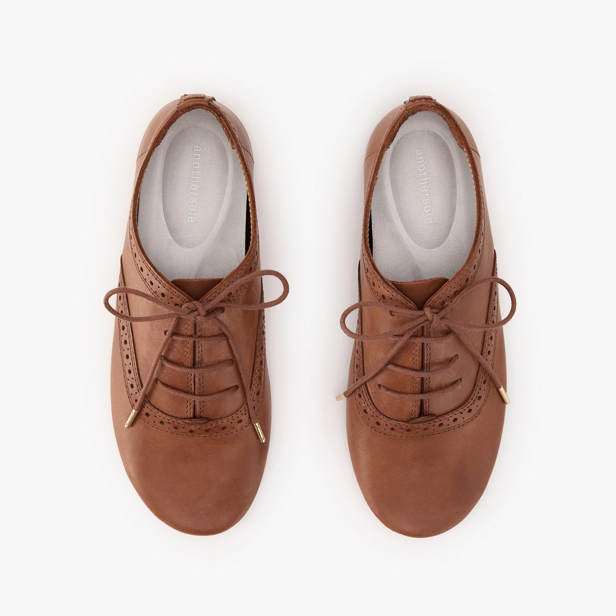Elin - Chestnut