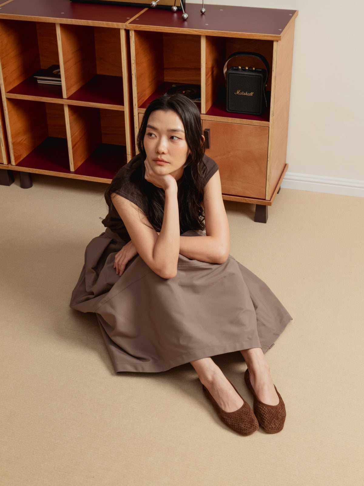 Glove Flats - Mocha Cut-out