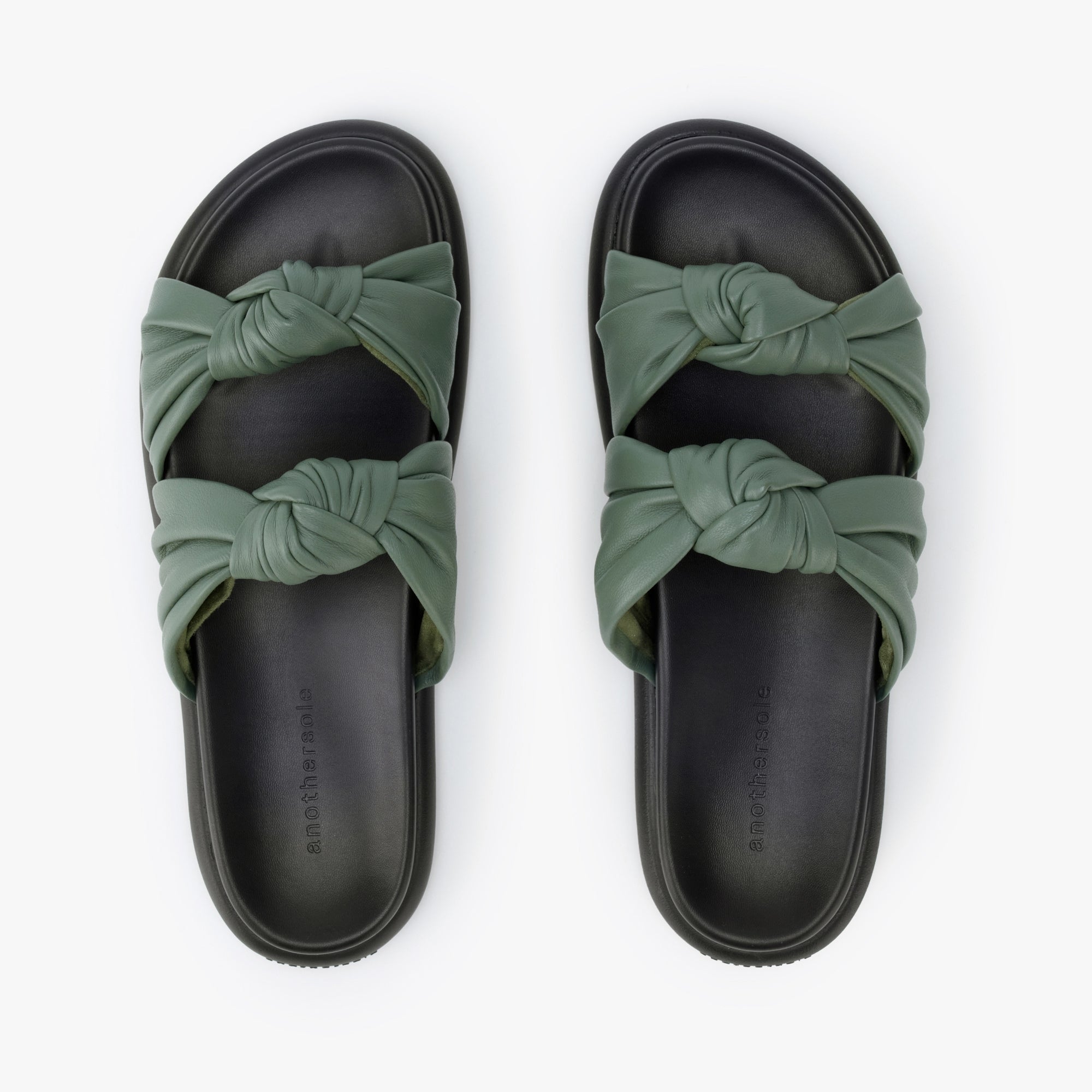 Knotty Marshmallow - Forest Leather