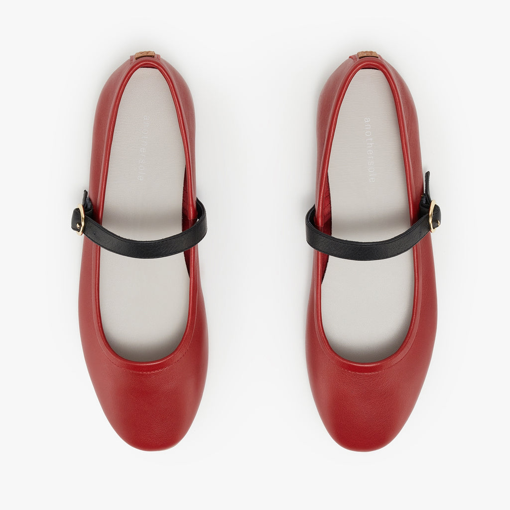 Lea - Red